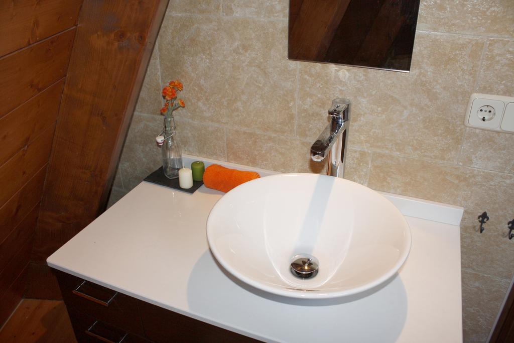 Apartamentos Valle De Aran Mont Екстер'єр фото